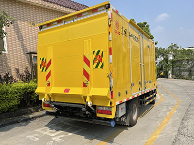 微型貨車尾板多少錢？影響價格的三大因素解析